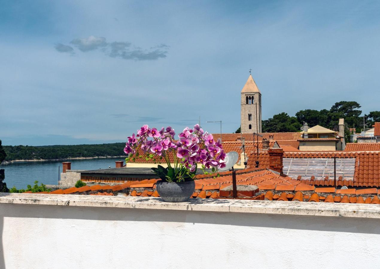 Luise - Four Towers Apartments Rab Town Exterior foto